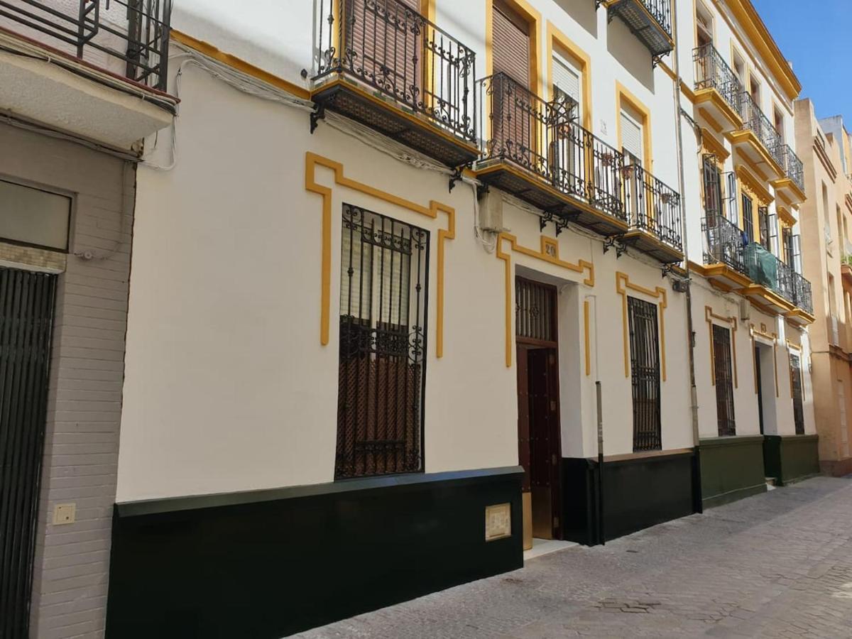 Atico En El Corazon De Sevilla Bagian luar foto